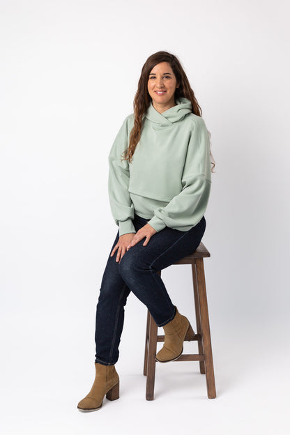 SUDADERA DE LACTANCIA KSENIYA | MENTA | Ropa de lactancia elegante